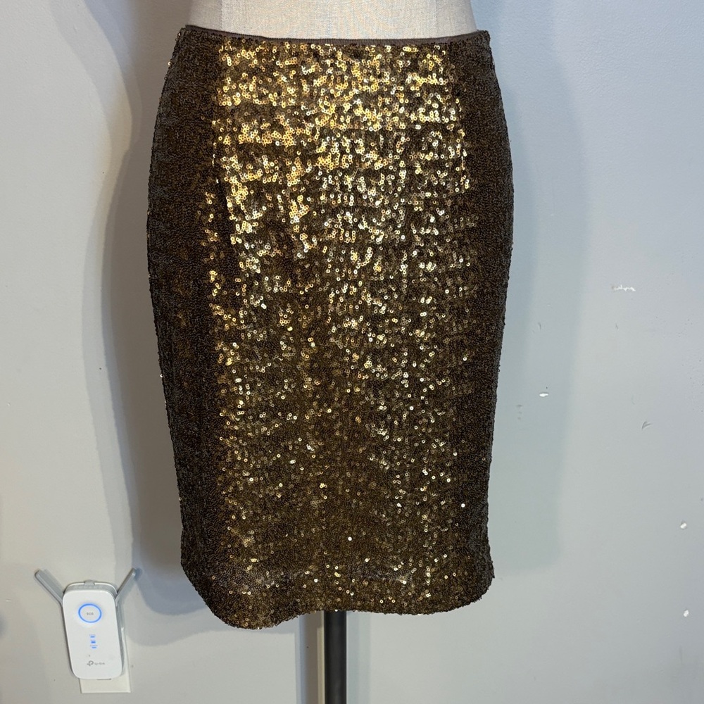 Banana Republic Gold micro Sequin Pencil Skirt Size 4
